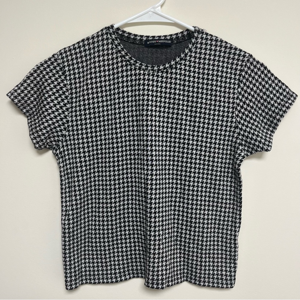 Brandy Melville gray black houndstooth crop top one size‎